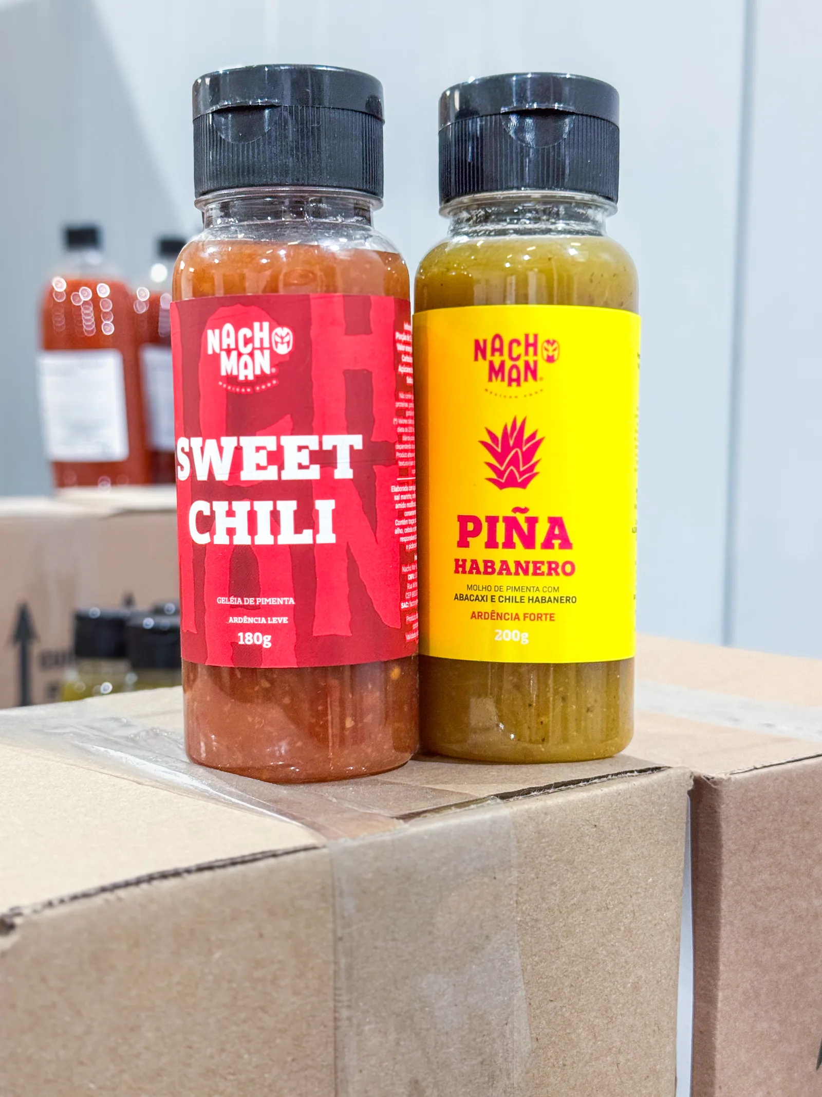 Molhos Sweet Chili e Piña Habanero produzidos pela Nacho Factory